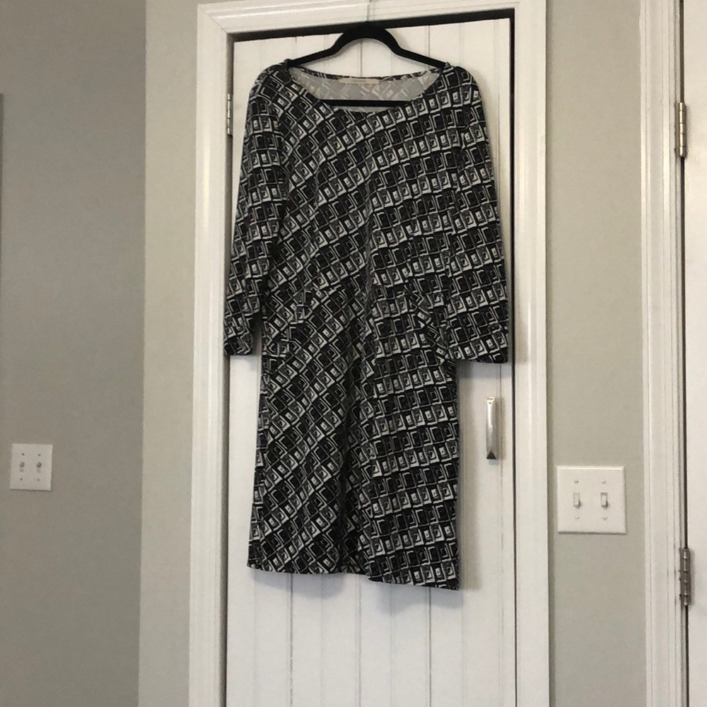 Black and white dress - Picture 4 of 4